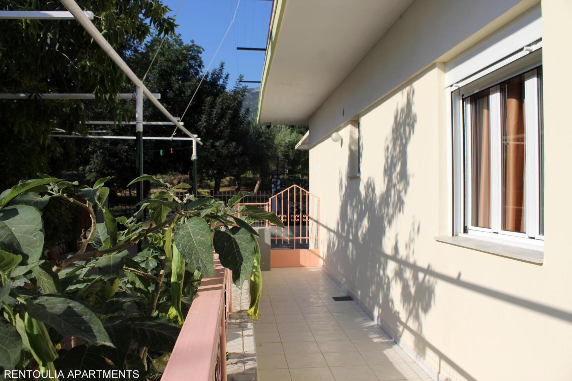 Rentoulia Apartments Poúlithra Exterior foto
